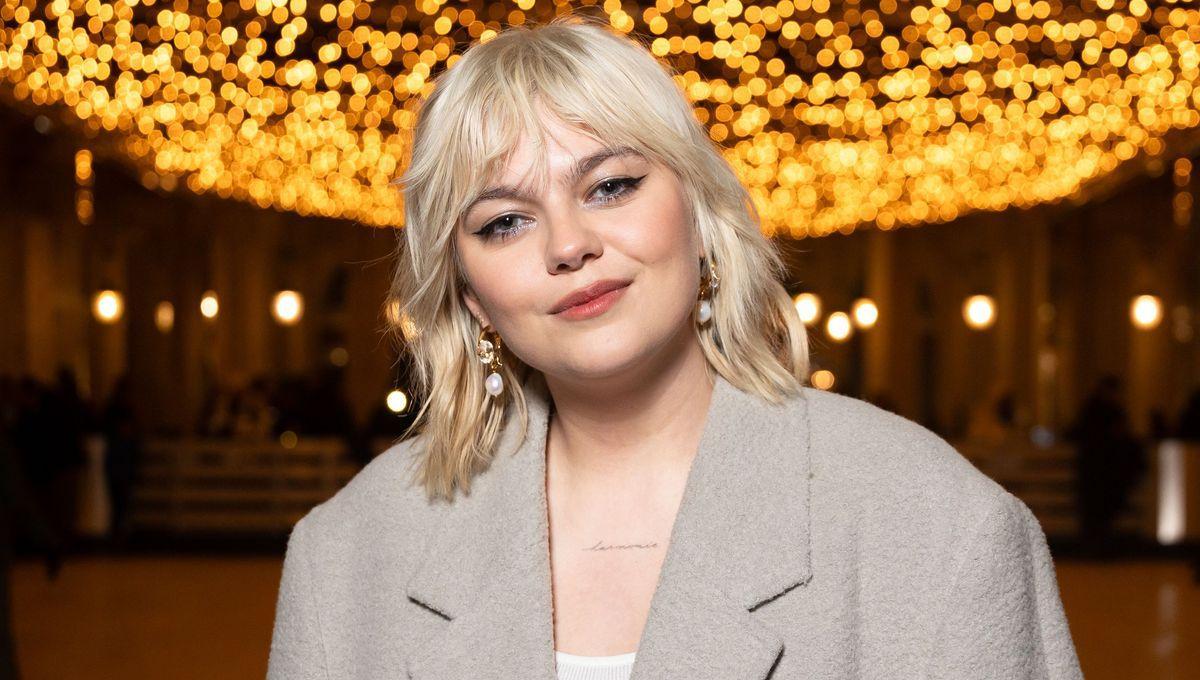 Book Louane for your private concert or corporate event
