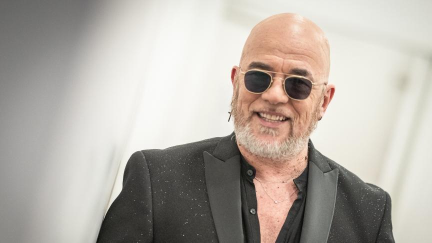 Book Pascal Obispo for your private concert or corporate event